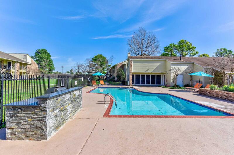 Candleridge Park apartment community